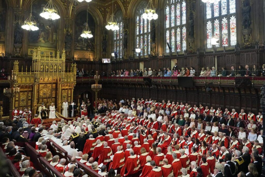 House of Lords stimmen zugunsten von tory unterstützter Alternative zu "Tag-Eins" -Beuchtrechten ab