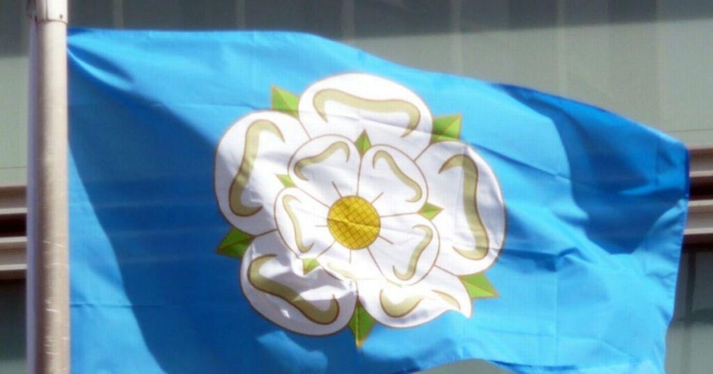 Reform will Flying Yorkshire, Stolz und Streitkräfte in der Öffentlichkeit verbieten