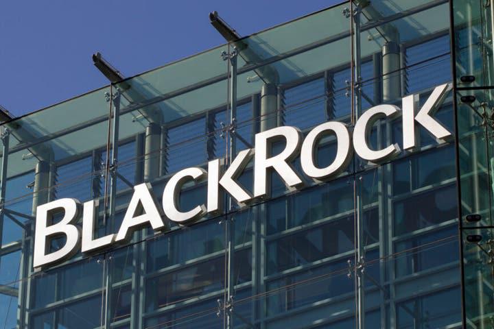Blackrocks Bitcoin -ETF überholte gerade Michael Saylors MSSTR