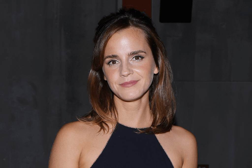 Emma Watson verbot sich sechs Monate nach der Geschwindigkeitsüberschreitung, um sechs Monate zu fahren Emma Watson verbot sich sechs Monate nach der Geschwindigkeitsüberschreitung, um sechs Monate zu fahren