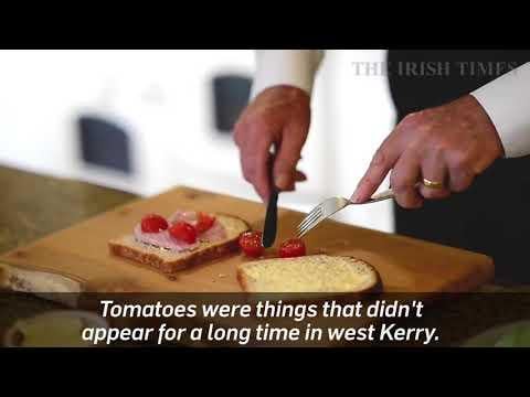 Für das Wochenende, das drin ist - Micheál Ó Muircheartaigh macht einen Sandwichschinken