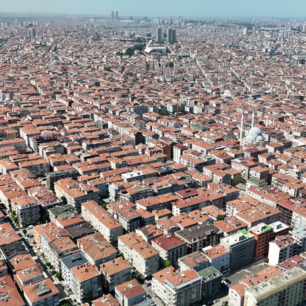 Der Bezirk mit der am wenigsten grünes Gebiet in Istanbul war Güngörer