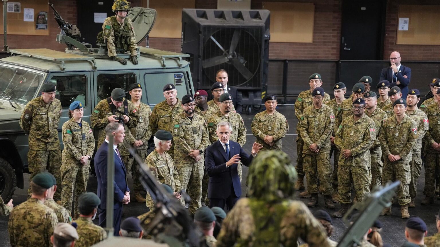 Wie Mark Carney Militärausgaben in eine Kraft für wirtschaftliche Erneuerung verwandelt