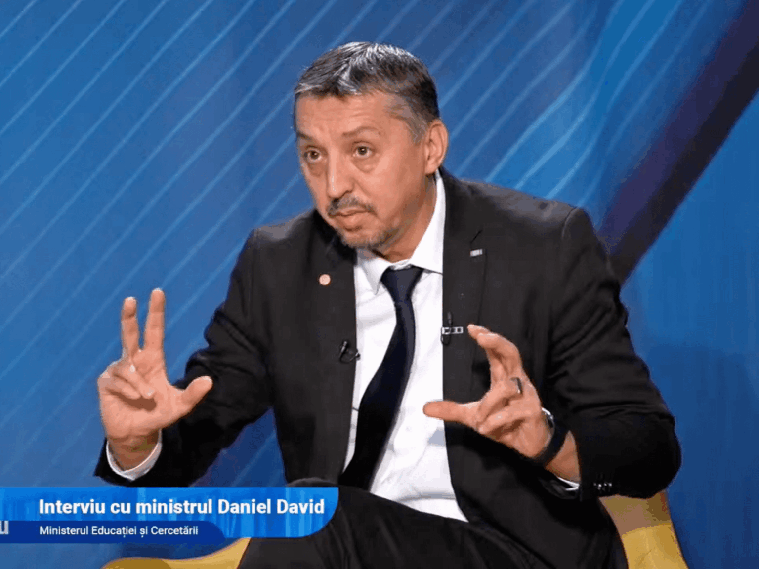 Daniel David, Botschaft für die internationalen Olympioner, nachdem Sie sich entschieden haben, ihre Exzellenzbörsen zu verkürzen