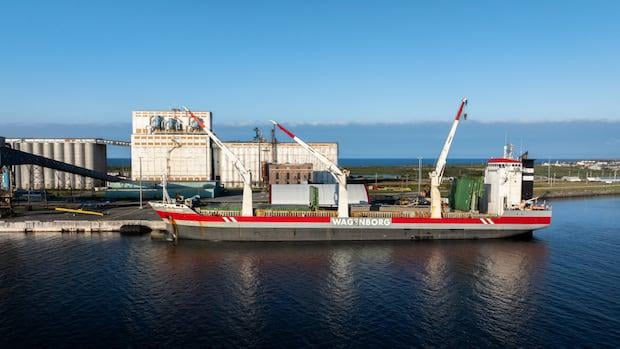 Hafen von Churchill Eigentümer unterschrieben Vereinbarung mit Manitoba, Saskatchewan, um den Korridor des Arktischen Handels zu schaffen