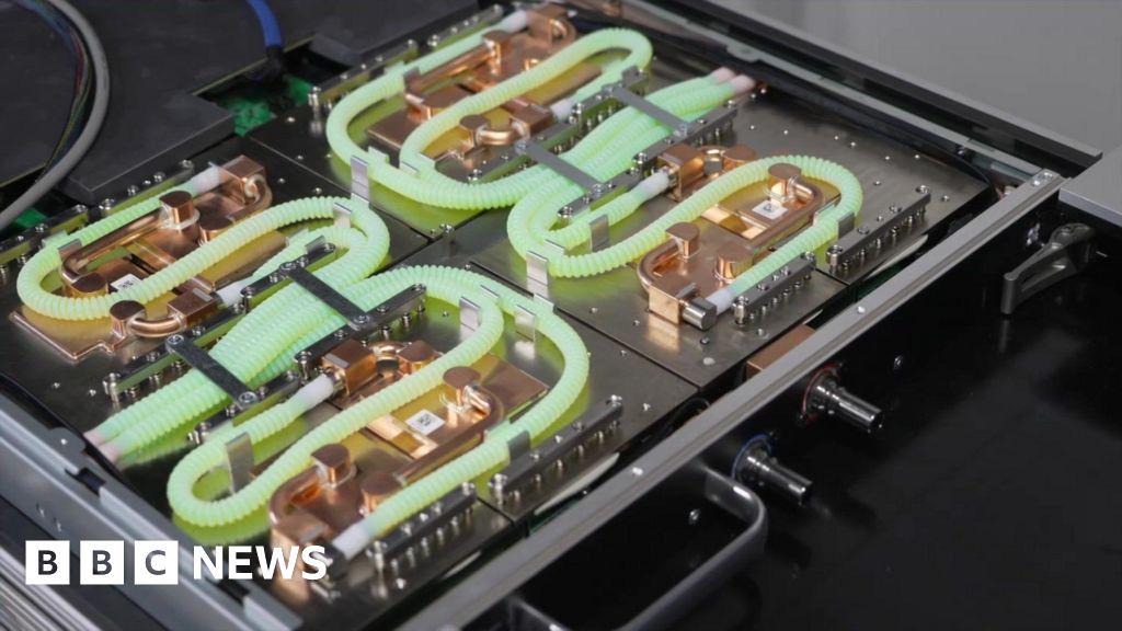 Der mächtigste Supercomputer Großbritanniens kommt an der Universität von Bristol online