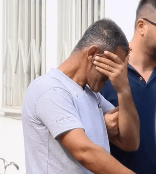 Mehmet Tekelioğlu, der in Antalya in einer Ampel kämpfte, wurde von derselben Person (Ahmet Doğru) erschossen und starb mit dem Auto.