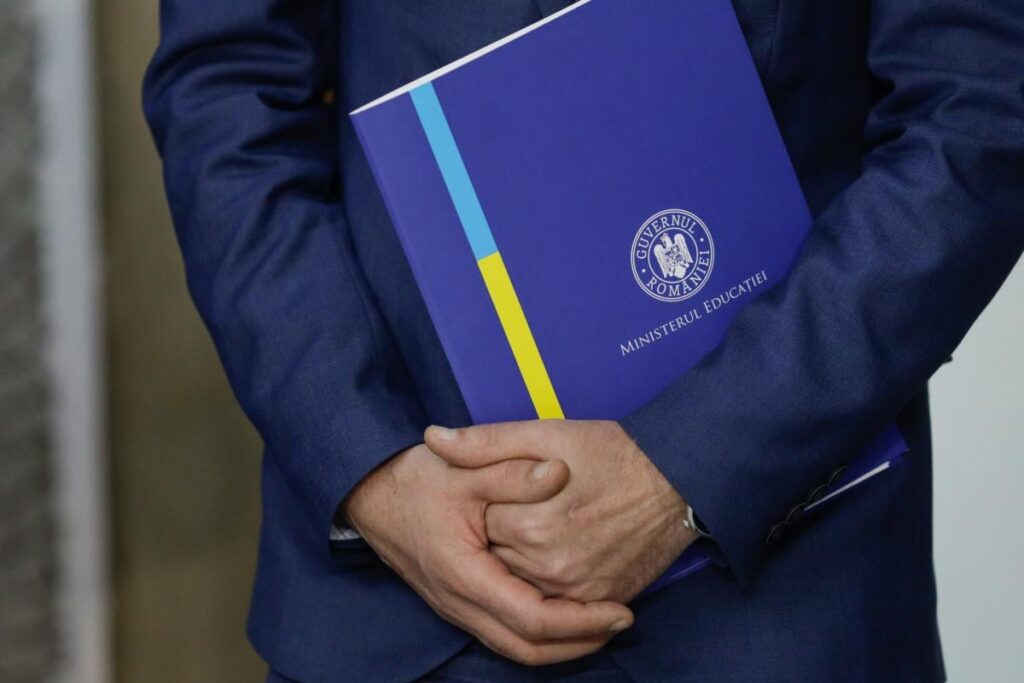 Ernsthaftes Skid im Bildungsministerium: Anstelle der Sichtweise des Instituts für Bildungswissenschaften über die Maßnahmen des bolojanischen Rechts erhielt ich eine politische Antwort vom Ministerium. Die Antwort von MEC reproduziert die jüngsten Aussagen von Minister Daniel David und analysiert nicht die Forscher ISE Ernsthaftes Skid im Bildungsministerium: Anstelle der Sichtweise des Instituts für Bildungswissenschaften über die Maßnahmen des bolojanischen Rechts erhielt ich eine politische Antwort vom Ministerium. Die Antwort von MEC reproduziert die jüngsten Aussagen von Minister Daniel David und analysiert nicht die Forscher ISE