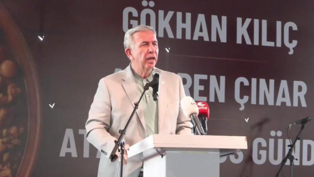 „Weißt du, die PKK würde in der Metropolen von Ankara einen Schalter lesen, was ist passiert?“ "Weißt du, die PKK würde in der Metropolen von Ankara einen Schalter lesen, was ist passiert?"
