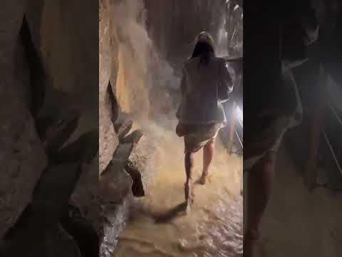 Verrücktes Video über Überschwemmungen in den Marmorbogenhöhlen in Fermanagh