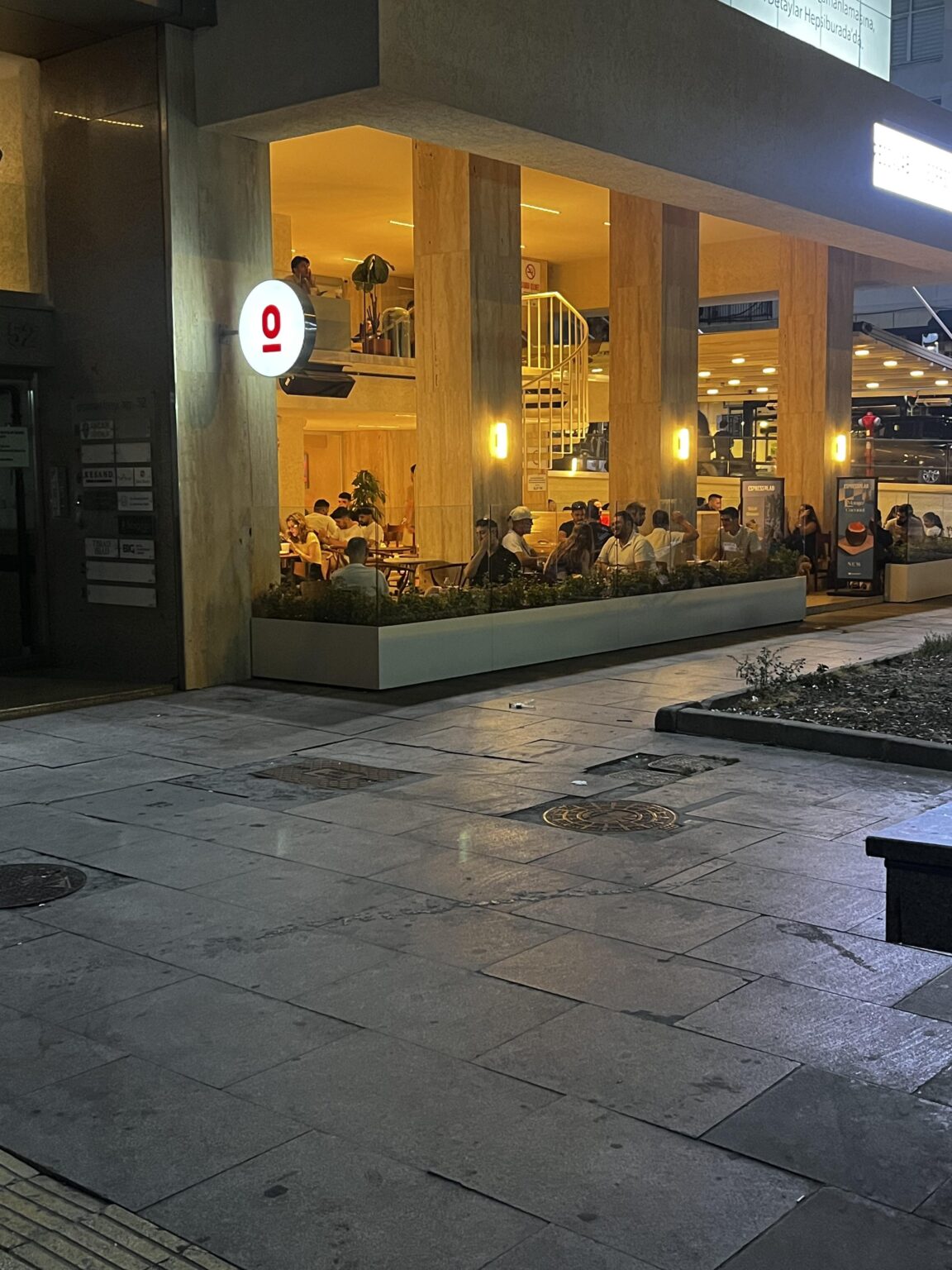 Sie wissen, dass es einen Boykott gab? Standort şişli mecidiyeköy-viyaduk