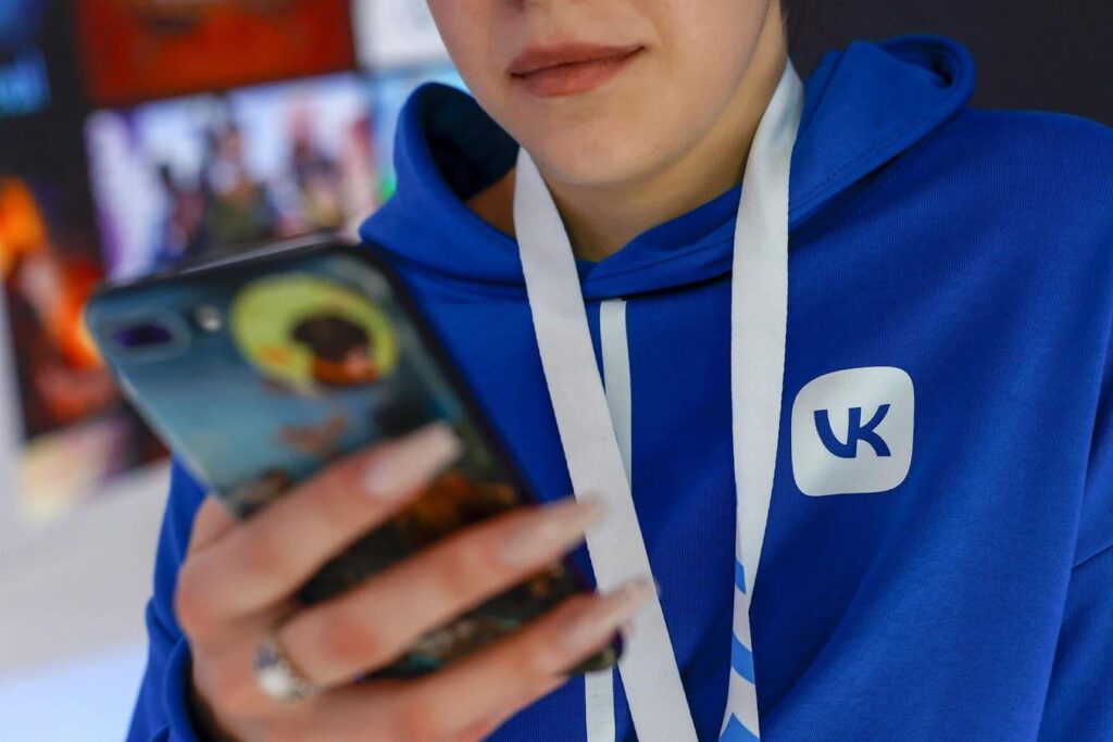 Die Kremlin-Messaging-App spioniert ständig auf Benutzer aus