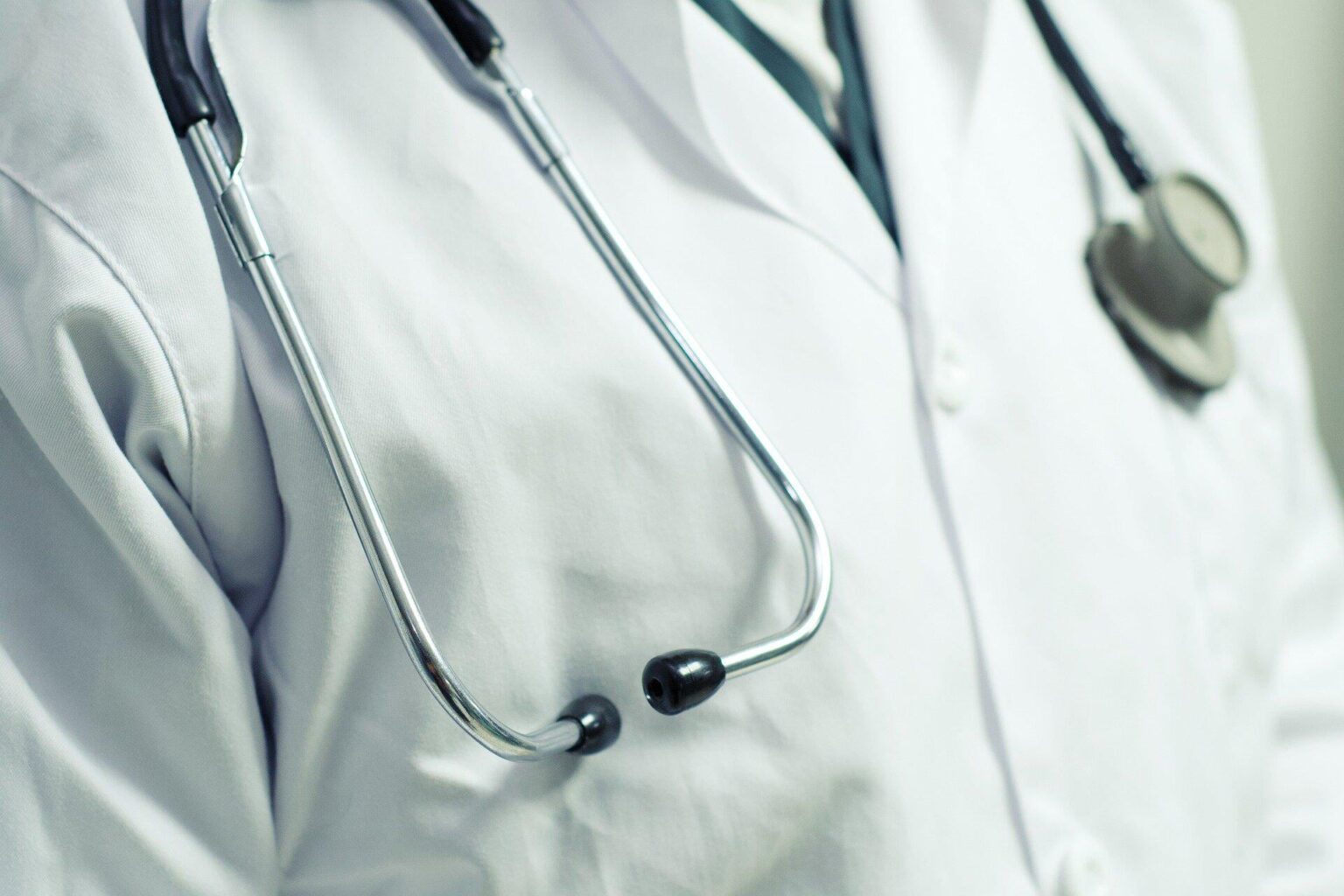 Ärzte mit mehr Patientenbeschwerden erhalten auch eher Branchenzahlungen