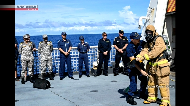 Japan, USA, Australien und Indien Coast Guards haben den ersten gemeinsamen Bohrer auf demselben Schiff