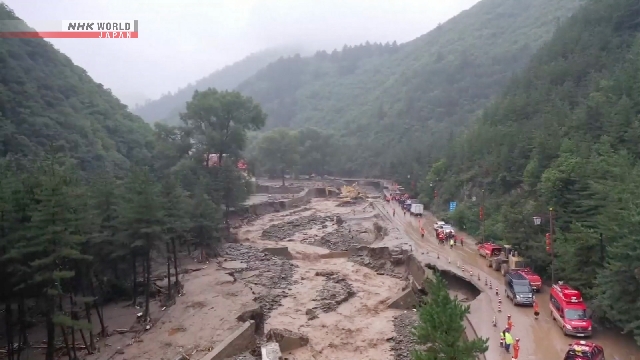 Erdrutsche lassen 10 Tote, mehr als 30 in China vermisst