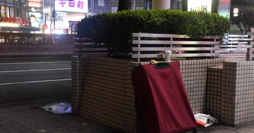 Über 80% der Unterkunftsbetreiber in Osaka kämpfen mit verlassenen Koffern