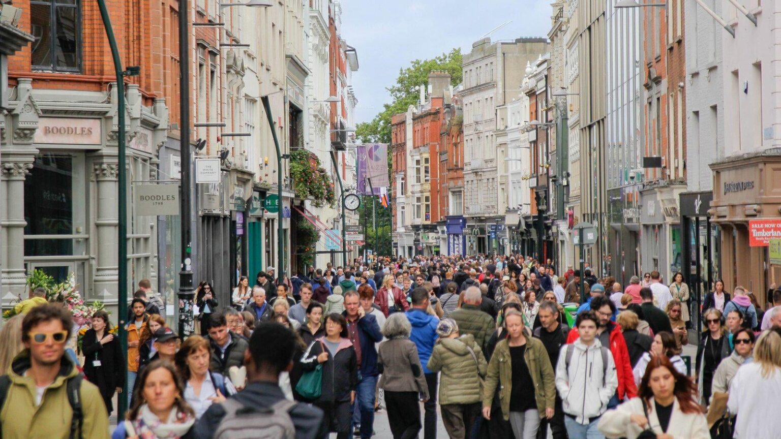 Ein großer Sprung in Zahlen von uns, um in Irland zu leben