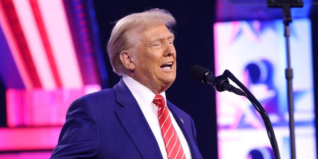 Eine Studie über das Versuch von Donald Trump von 2024 ergab, dass Republikaner und Trump -Anhänger eher der Ansicht waren, dass demokratische Mitarbeiter die Schießerei organisierten, während Demokraten etwas offener für die Idee, dass das Ereignis inszeniert wurde. Eine Studie über das Versuch von Donald Trump von 2024 ergab, dass Republikaner und Trump -Anhänger eher der Ansicht waren, dass demokratische Mitarbeiter die Schießerei organisierten, während Demokraten etwas offener für die Idee, dass das Ereignis inszeniert wurde.
