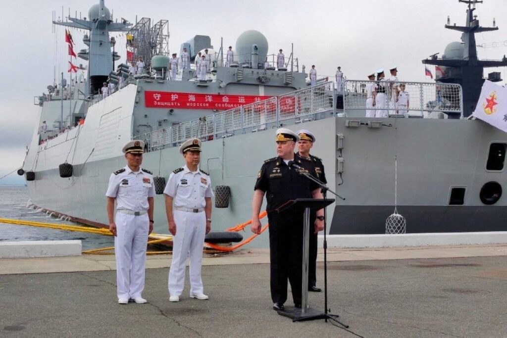 China und Russland beginnen gemeinsame militärische Übungen im Japanischen Meer