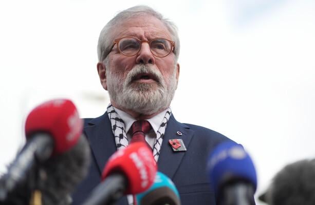 Gerry Adams spendet eine BBC -Auszahlung von 100.000 € für Ursachen wie Gaza, die GAA und die republikanischen Gefangenen