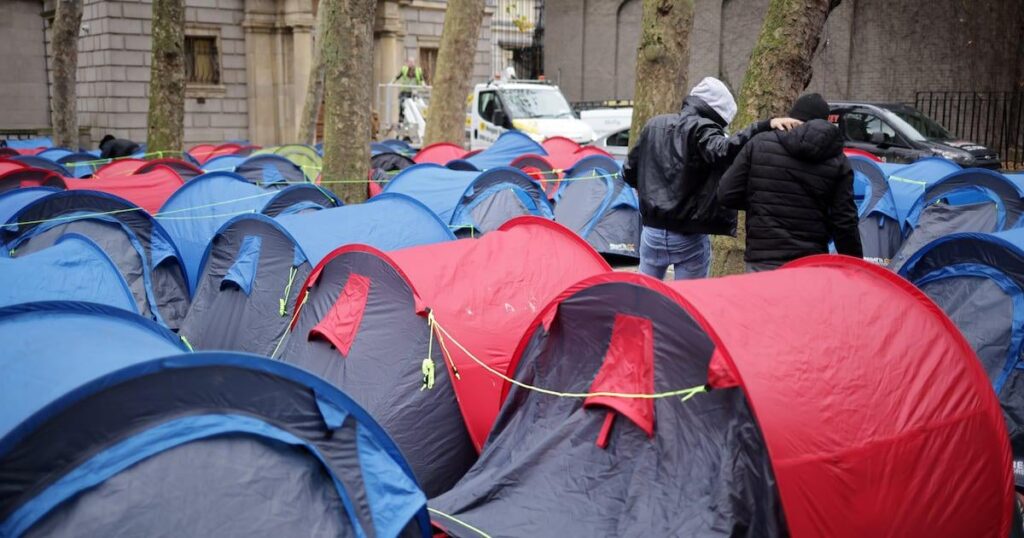 Irland kann den Wohnungsknappheit nicht dafür verantwortlich machen, Asylbewerber nicht zu behaupten, die höchsten Gerichtsregeln der EU, die Regeln der EU Irland kann den Wohnungsknappheit nicht dafür verantwortlich machen, Asylbewerber nicht zu behaupten, die höchsten Gerichtsregeln der EU, die Regeln der EU