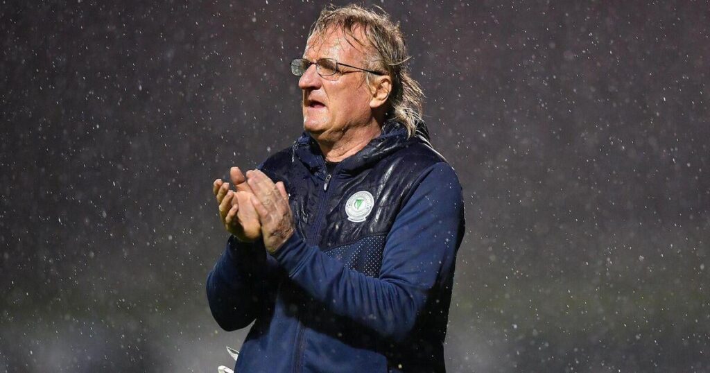 Irish Football trauert Trainer Ollie Horgan, die im Alter von 57 Jahren gestorben ist