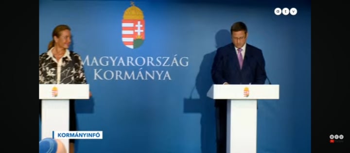 Gulyás beginnt bereits die Regierungsinformationen, dass er nicht da war ...