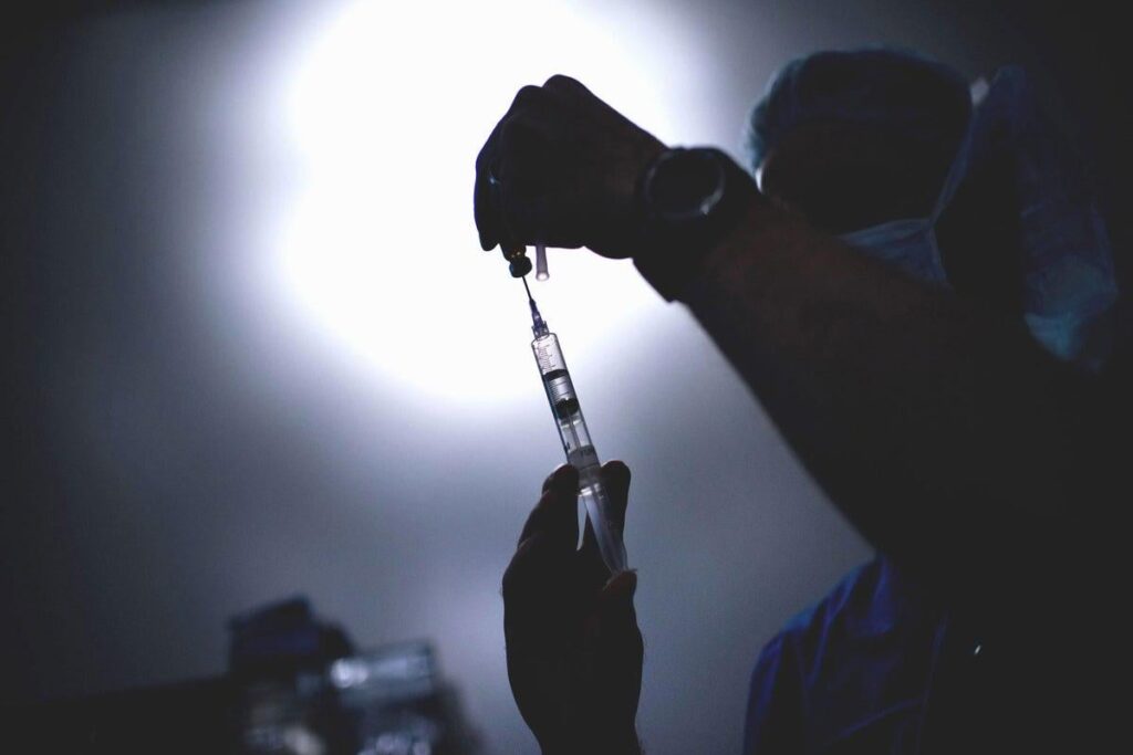 Komatose Frau wacht auf, als ihre Organe im Begriff sind, geerntet zu werden Komatose Frau wacht auf, als ihre Organe im Begriff sind, geerntet zu werden