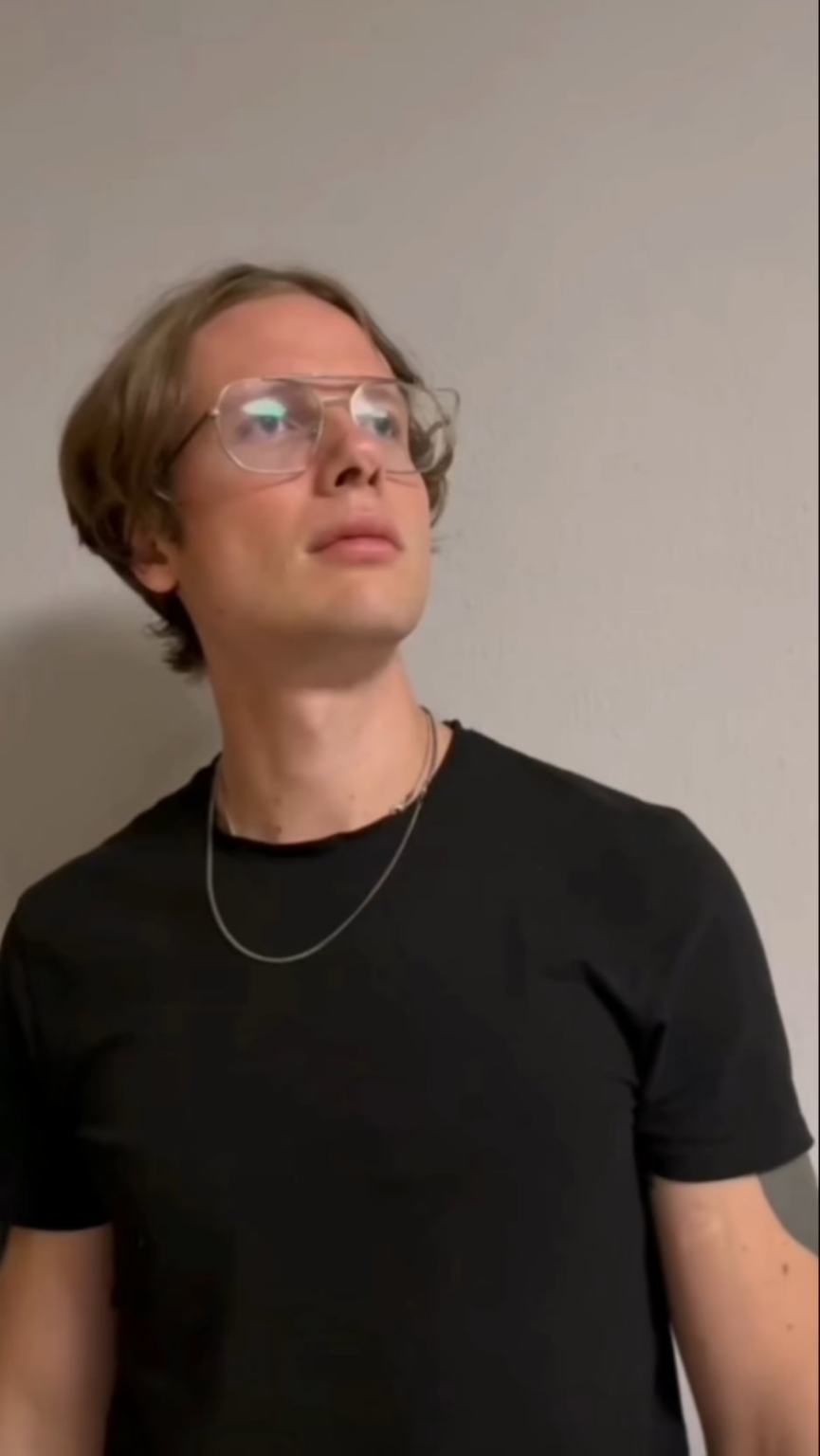 Nun, das ist ein Genie! 💪 Sie sind riesig, aber dies ist die Übergang des Jahrhunderts.
