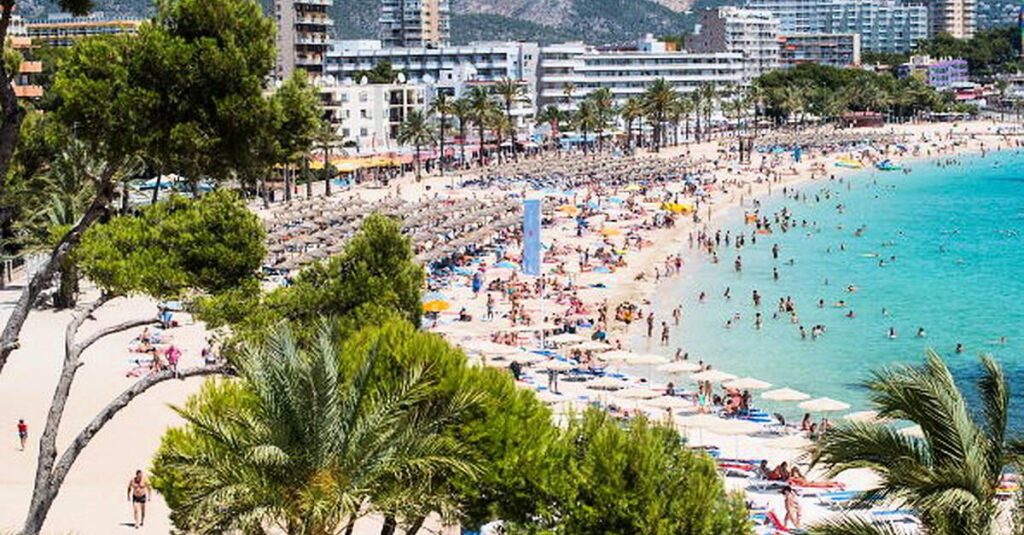 Zwei Teenager verhafteten wegen Körperverletzung auf den irischen Großvater und Enkel in Majorca | BreakingNews.ie
