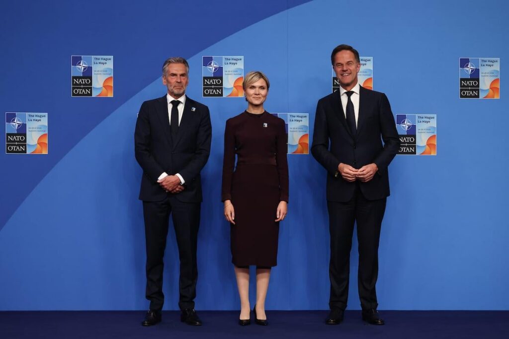 Island, das einzige NATO -Mitglied ohne Armee, versucht seine Sicherheit zu stärken