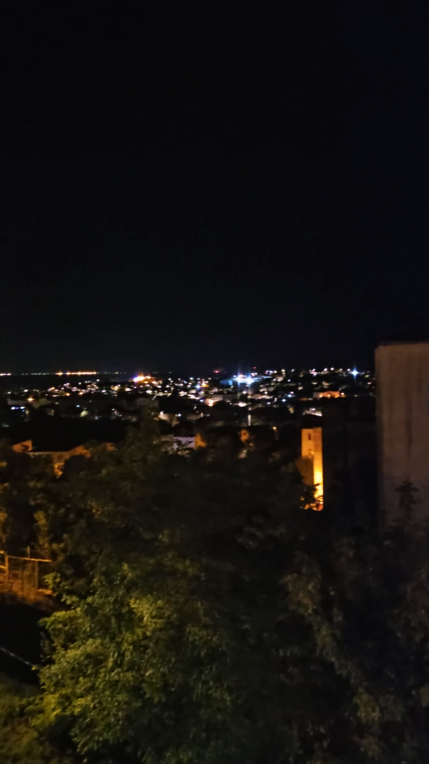 Wie man den Angriff der Ukraine auf meinem Balkon sieht