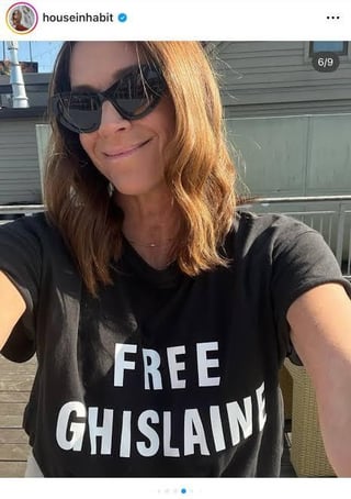 Jessica Reid Krauss, die Trump- und RFKJNR-Kampagnen mit einem kostenlosen Ghislaine-T-Shirt leitete. Auch Besties mit Alex und Tucker? 😉🤔