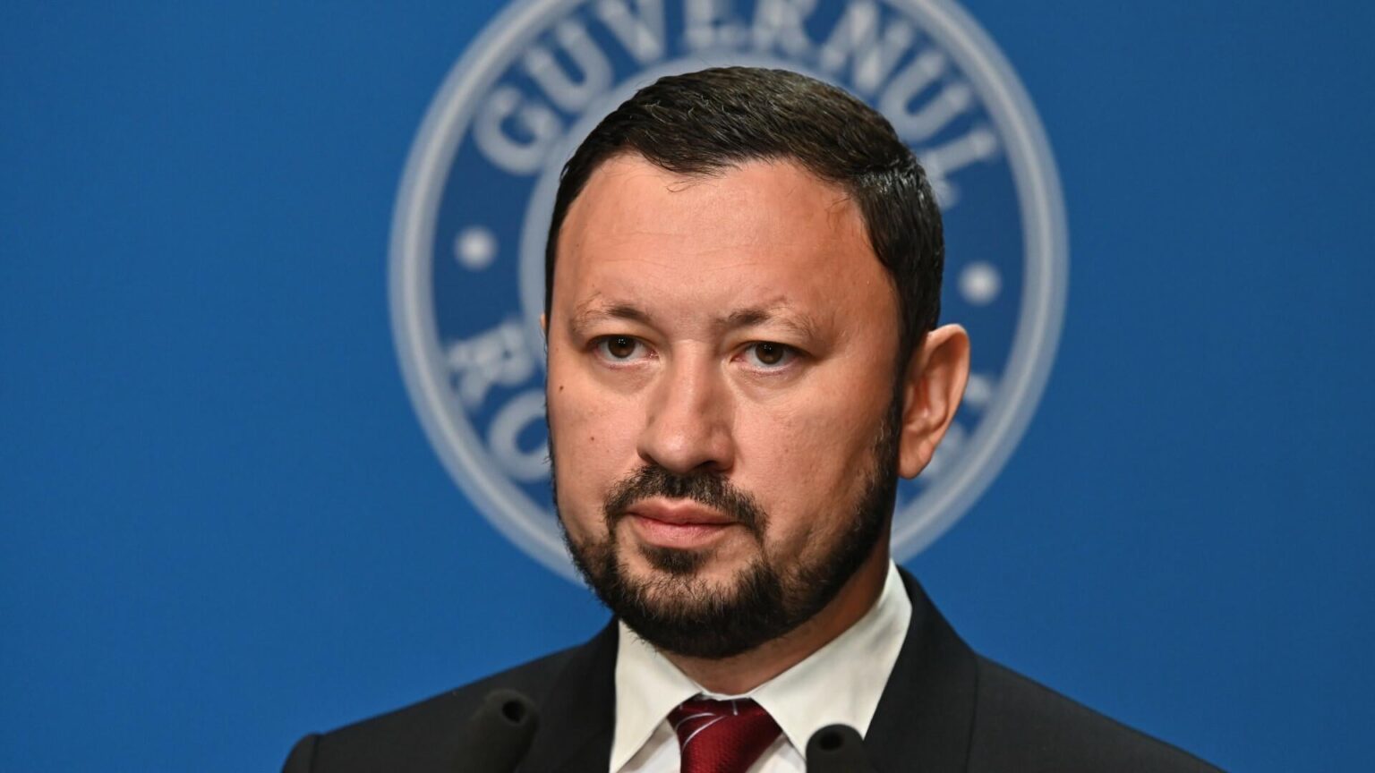 Mircea Fechets Reaktion nach dem Kopf des SCM sagte, dass eine Rente von 11.000 Lei klein erscheint: Parallele Realität