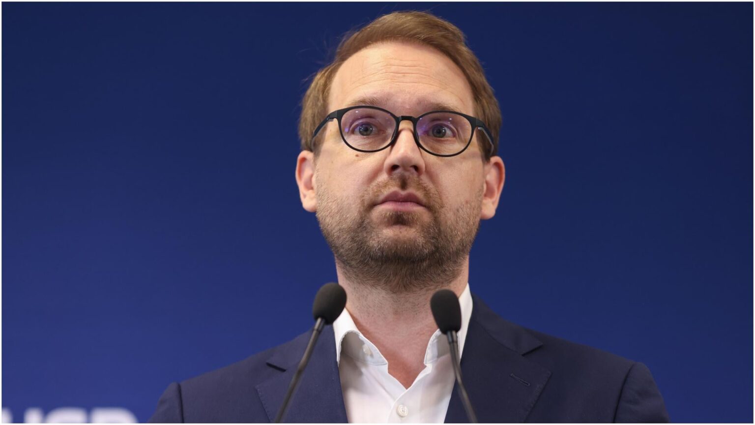 Dominic Fritz: USR entschied sich wie 99,9% der Bevölkerung, nicht an der Beerdigung von Iliescu teilzunehmen