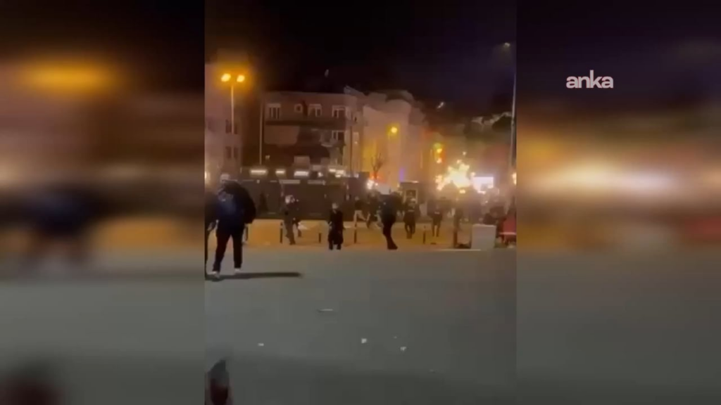 Das Gouverneur von Istanbul, Saraçhane -Aktionen während der Handlungen des Anwalts Bilge Ocakcıoğlu griffen die Polizei nicht zu.