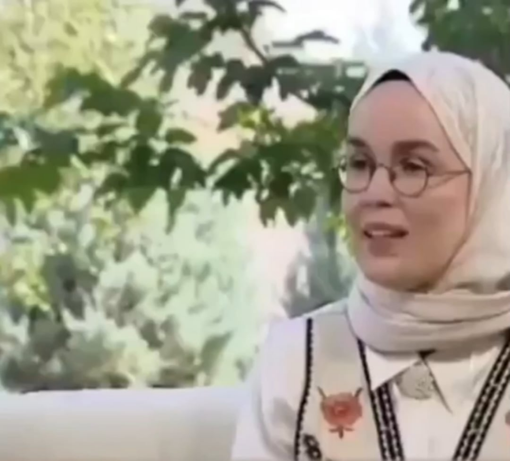 Die Präsidentschaft religiöser Angelegenheiten, ein Gast, diyanet TV ‚Allah Baba‘ ‚Ausdruck der Verwendung des Ausdrucks der Arbeit, gab bekannt, dass der Prozess initiiert wurde. Der 313. Teil des auf YouTube veröffentlichten Programms wurde nach Beschwerden entfernt. Die Präsidentschaft religiöser Angelegenheiten, ein Gast, diyanet TV 'Allah Baba' 'Ausdruck der Verwendung des Ausdrucks der Arbeit, gab bekannt, dass der Prozess initiiert wurde. Der 313. Teil des auf YouTube veröffentlichten Programms wurde nach Beschwerden entfernt.