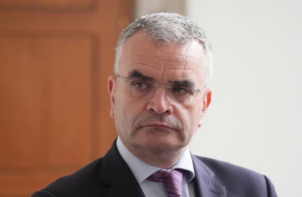 Große Projekte, die aus dem nationalen Entwicklungsplan nach Iren und Gaeltacht kommen, um zu kommen