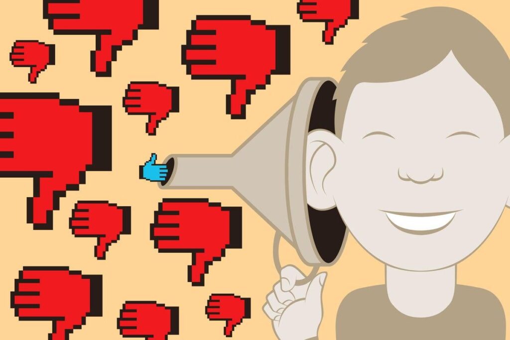 Laut einer neuen Studie kann die Art und Weise, wie Menschen im Internet durchsuchen, Echokammern tanken. Eine einfache Optimierung, um Algorithmen zu durchsuchen, könnte jedoch dazu beitragen, ein breiteres Spektrum an Perspektiven zu liefern. Laut einer neuen Studie kann die Art und Weise, wie Menschen im Internet durchsuchen, Echokammern tanken. Eine einfache Optimierung, um Algorithmen zu durchsuchen, könnte jedoch dazu beitragen, ein breiteres Spektrum an Perspektiven zu liefern.
