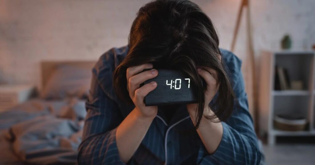 Eine massive Untersuchung von fast 400.000 Menschen hat zum ersten Mal einen kausalen Zusammenhang zwischen Darmbakterien und Schlaflosigkeit hergestellt, was die Forschung bestätigte, die feststellten, dass einige Insekten Ihnen helfen, zu schlafen, während andere sie stören. 14 bakterielle Taxa erhöhte das Risiko für Schlaflosigkeit, während 8 schützend zu sein schien. Eine massive Untersuchung von fast 400.000 Menschen hat zum ersten Mal einen kausalen Zusammenhang zwischen Darmbakterien und Schlaflosigkeit hergestellt, was die Forschung bestätigte, die feststellten, dass einige Insekten Ihnen helfen, zu schlafen, während andere sie stören. 14 bakterielle Taxa erhöhte das Risiko für Schlaflosigkeit, während 8 schützend zu sein schien.