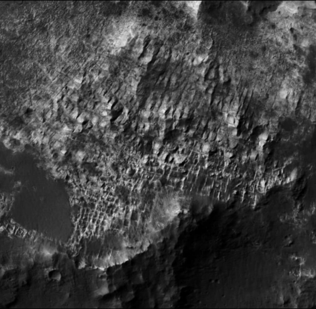 Beweis der alten Städte auf dem Mars? Satellitenfotos zeigen mögliche künstliche Strukturen Beweis der alten Städte auf dem Mars? Satellitenfotos zeigen mögliche künstliche Strukturen