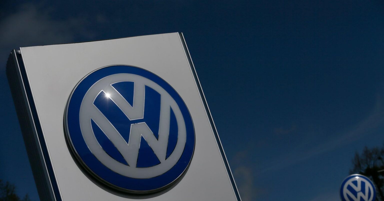 Die deutsche Industrie löst fast 250.000 Arbeitsplätze im Abschwung ab, wie Studie zeigt