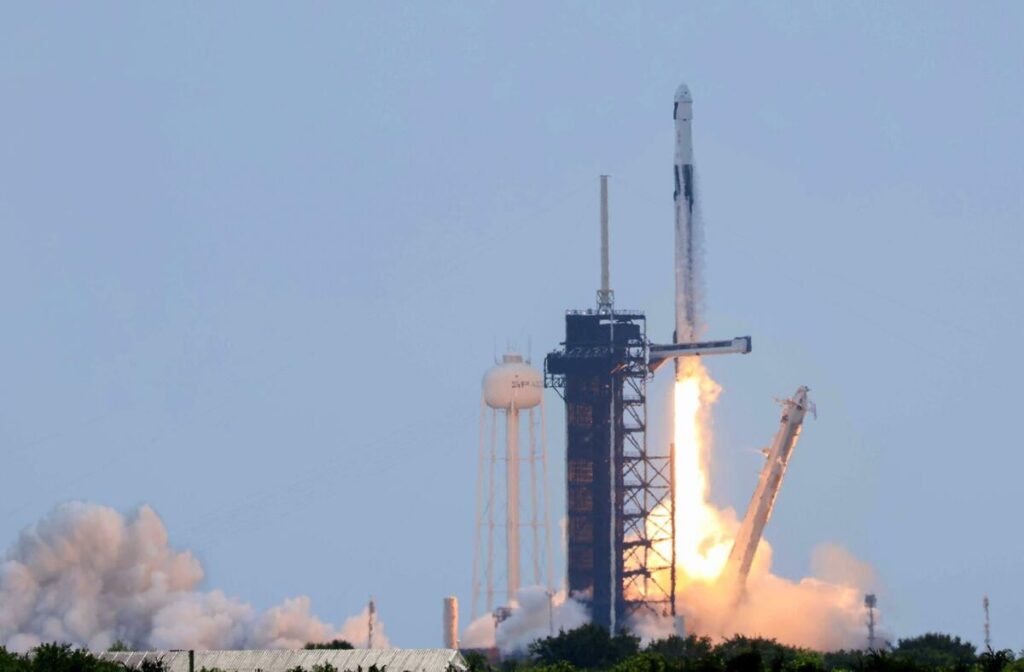 Japan Astronaut Yui führt zu ISS auf SpaceX Craft auf der 2. Raumfahrtmission