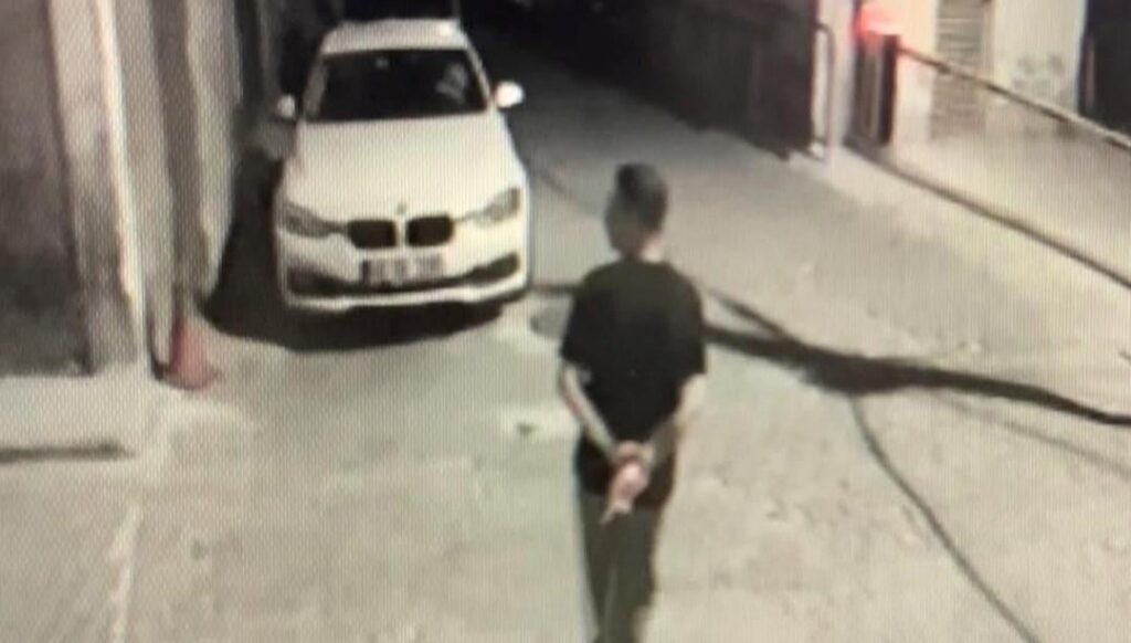 Event in Muğla inspiziert: Betreten Sie das Haus des Glass und belästigten die schlafende Frau!