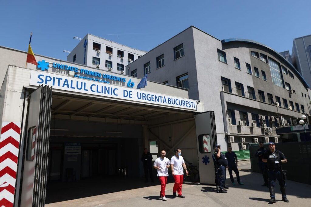Die tödliche Fahrlässigkeit aus dem Florasca Arși Center: Die Krankenschwestern rauchten und betraten dann Patienten mit verbrannter Haut, keine Maske wurde getragen, die Türen standen offen