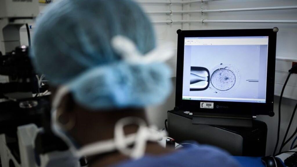 Wie IVF -Gentest Frauen über 35 helfen könnte, schneller zu empfangen