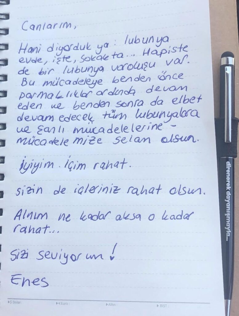 Jugenddelegierter des Europarates und LGBTI+ -Aktivistin Enes Hocaoğulları teilte eine Nachricht aus dem Gefängnis Jugenddelegierter des Europarates und LGBTI+ -Aktivistin Enes Hocaoğulları teilte eine Nachricht aus dem Gefängnis