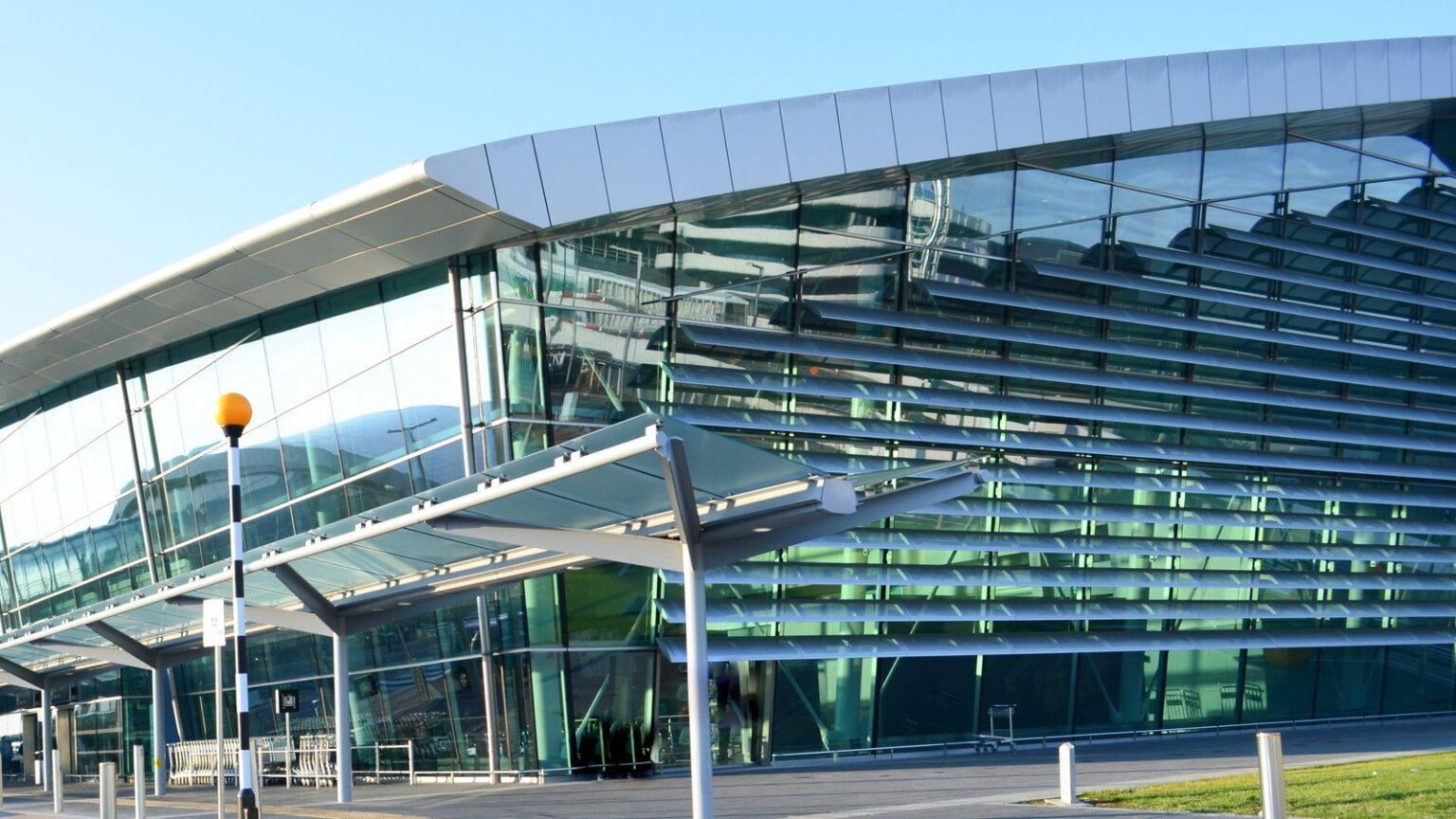 Der CEO von Aer Lingus möchte, dass Flughafennachtbeschränkungen entfernt werden