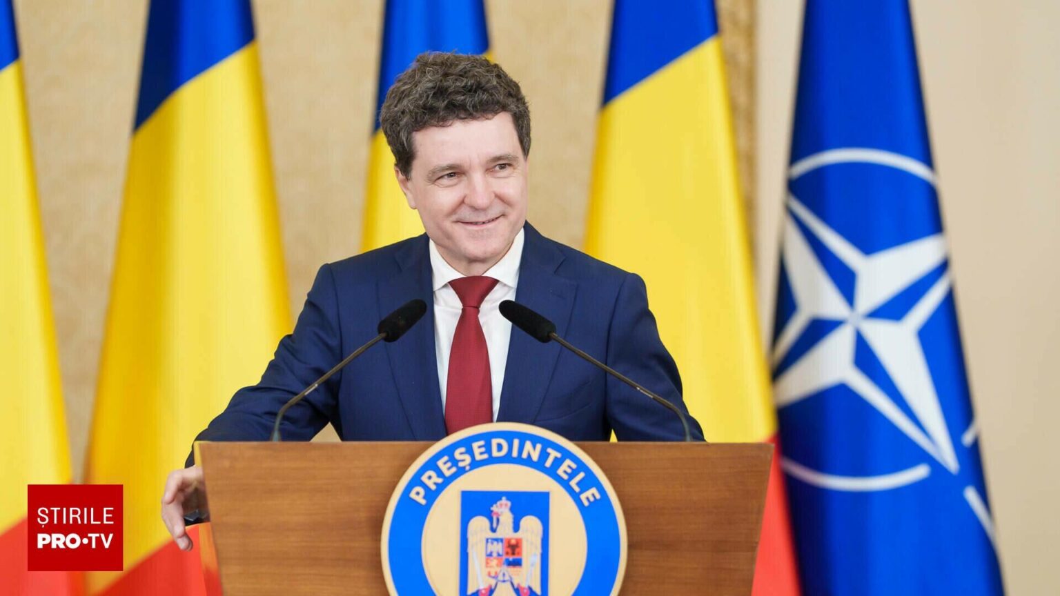 Präsident Nicușor Dan räumt ein Präsident Nicușor Dan räumt ein