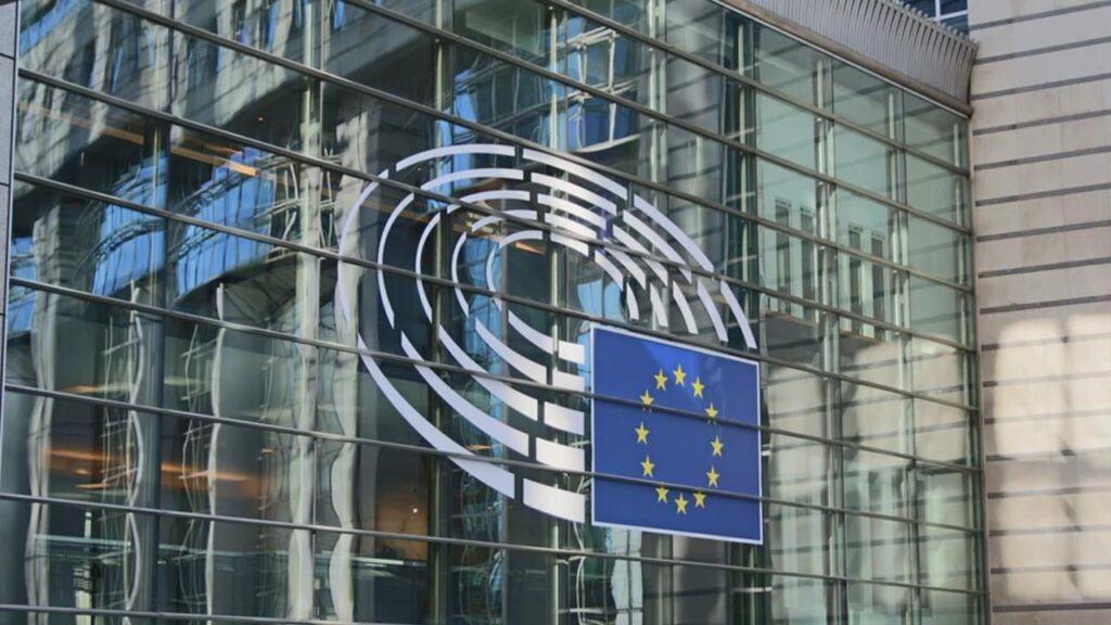 Eine "politische Erpressung" - Das EU -Parlament drängt auf ein neues obligatorisches Scannen Ihrer privaten Chats